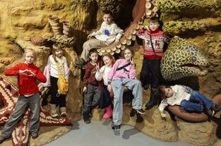 Поездки с «Акуна-лицеем»: погружение в искусство и науки