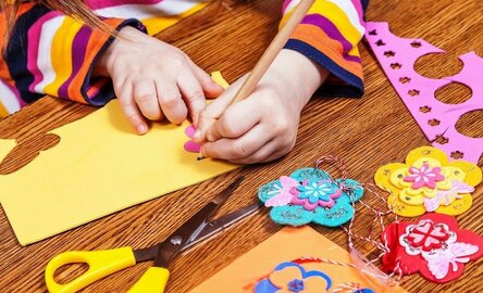 От стежка к успеху: студия рукоделия в 